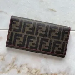 FENDI フェンディ ズッカ フラップ 長財布 茶 コンチネンタルウォレット