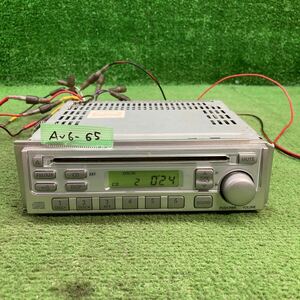 AV6-65 激安 カーステレオ SUZUKI 39101-58J21-JS8 890401115871 FM/AM CD CDプレーヤー 本体のみ 簡易動作確認済み 中古現状品