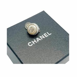 【美品】シャネル CHANEL 00A ココマーク ロゴ フェイクパール ラウンド イヤリング 丸型 シルバー 片方のみ