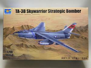 送料無料　1/48　TRUMPETER トランペッター　02870　TA-3B　Skywarrior Strategic Bomber