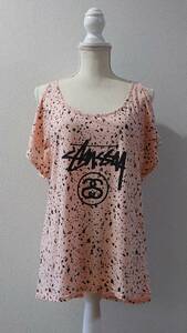 STUSSY 総柄 ロゴプリント オフショルダー Tシャツ ピンク M