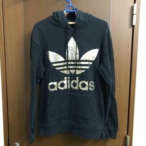 adidas アディダスパーカー