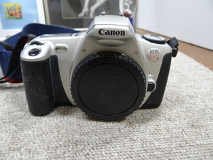 kh00779 キヤノン Canon EOS KISS III ボディ 本体のみ　ジャンク品