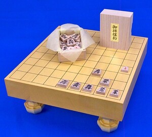 将棋セット　ヒバ2寸ハギ足付将棋盤セット(将棋駒アオカ押し駒)