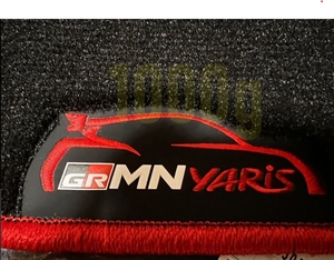 【トヨタ純正新品】TOYOTA 未使用品 ★超希少品★ GRヤリス GRMN 限定商品 フロアマット フロント 左右セット 赤ステッチ ヤリス