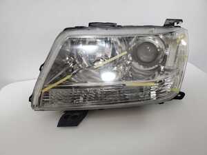 96 スズキ　SUZUKI　エスクード　CBA-TD54W DBA-TDA4W koito 100-59079　ヘッドランプ　ヘッドライト　左　左側