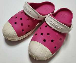 クロックス crocs サンダル 女の子 J3 20 21赤紫 ピンク 靴 シューズ 激安