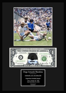 【ディエゴ・マラドーナ/Diego Maradona】サッカー/アルゼンチン/FCバルセロナ/写真サインプリント本物USA1ドル札フレーム証明書付/カラー3