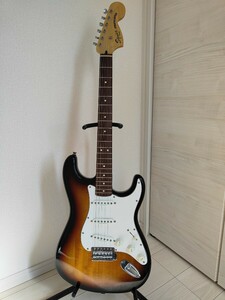 フェンダー　スクワイヤ　ストラトキャスターダンカン搭載　SquierVintage Modified Stratocaster3-Color Sunburst　 Fender