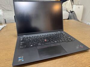 【極美品】ThinkPad X-1 Carbon Gen9、Corei7-1185G7、メモリ32MB 、SSD1TBの最強マシン！