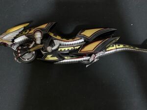 バンダイ 仮面ライダー龍騎 ドラグランザー 黒塗装品 