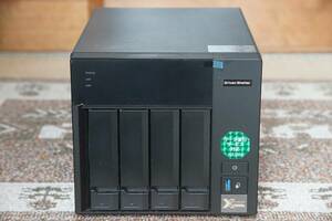 QNAP NAS-473eG（TS-473相当にファームウェア書換済) 中古 QTS 5.2 PCIe拡張(2スロット)