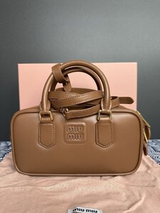 MIUMIU Arcadie ハンドバッグ ショルダーバッグ レディースバッグ ボウリングバッグ