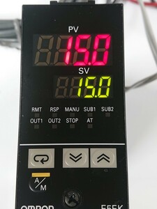 中古品 オムロン サーマックKデジタル調節器 E5EK-AA2F OMRON