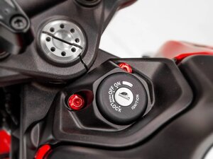 【国内在庫】DUCABIKE ドゥカバイク キーシリンダーカバー用 ボルトキット レッド 赤 DUCATI SUPERSPORT PANIGALE ドゥカティ 他 ★