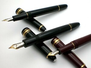 1000円スタート 万年筆3本 MONTBLANC モンブラン マイスターシュテュック ペン先4810 14K 585刻印有 pix ブラック/ボルドー 文房具 5 K726