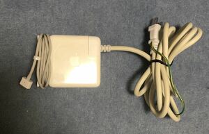 純正 Apple Macbook pro 13/15/17 inch アダプター magsafe1 60 Watt A1184 動作は確認済み