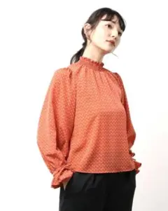 To b. by agnes b TWIN DOT GATHER BLOUSE