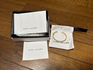 マーク ジェイコブス MARC JACOBS バングル ブレスレット アクセサリー 腕輪 ゴールド クリーム