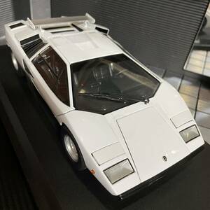 激レア！絶版未展示品 京商1/18 ランボルギーニカウンタックLP400with roof wing