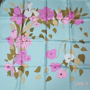 クリスチャンディオール スカーフ シルク100 % 花柄 フラワー チューリップ あじさい 花びら ハート 水色 ピンク 縁白色 Christian Dior 