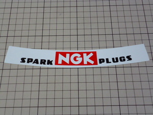 NGK SPARK PLUGS ステッカー 当時物 です(ヘルメットかシールド用/195×25ｍｍ) エヌジーケー スパーク プラグ