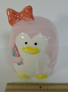☆X02　昭和レトロ■ピンク　ペンギン「はなこ」　陶器製　貯金箱■ZERO　未使用