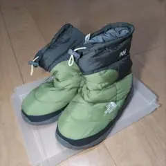 THENORTHFACE　ザノースフェイス　ヌプシブーティ700     28㌢