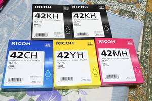 RICOH 純正　SGカートリッジ GC42KH×2 GC42MH GC42YH GC42CH ４色セット　５個セット　2025.09～2026.08 未開封品