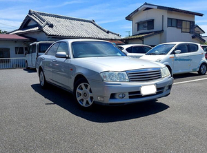 車検1年半付き☆諸費用なし☆グロリア 300TX プレミアムリミテッド☆3万km☆極上車☆キーレス、純正アルミ、前席パワーシート☆セドリック