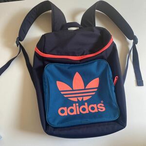 セール 即決1円 アディダス adidas ロゴ リュック 美品 縦43CM 横25CM