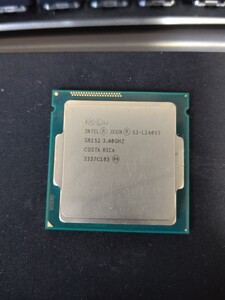 【ジャンク】Intel Xeon E3-1240 v3 (3.4GHz/TB:3.8GHz) Bulk LGA1150/4C/8T/L3 8M/HD/TDP80W -254