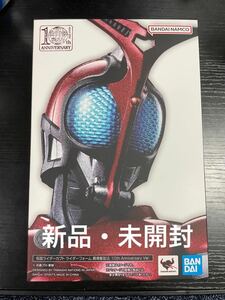 【送料無料】S.H.Figuarts（真骨彫製法） 仮面ライダーカブト ライダーフォーム 真骨彫製法 10th Anniversary Ver. 