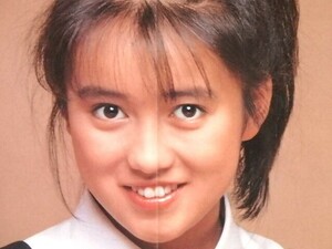 ★ポスター　仁藤優子さん/イクシード・こたつ　GORO/小学館/1987