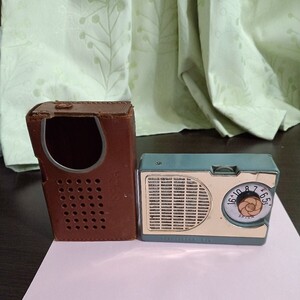 【ジャンク品】　SANRITSU/ SPICA TRANSISTOR RADIO / ST-600/アンティークラジオ