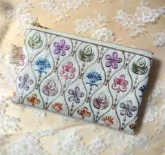 *インド刺繍リボン* ファスナーフラットポーチ D