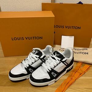 ルイ ヴィトン Louis Vuitton LV トレイナー・ライン スニーカー