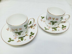 ※ WEDGWOOD ウェッジウッド WILD STRAWBERRY ワイルドストロベリー　ペア カップ＆ ソーサー　未使用品