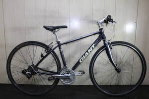 人気良品！GIANT ESCAPE R3 700C アルミ 24速 430mm GREY クロスバイク 