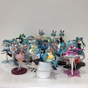 07w18408★1円~ 初音ミク プライズフィギュア 31体まとめ 現状品 フィギュア 中古品