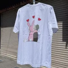 ユニクロ　カウズ　Tシャツ　Lサイズ