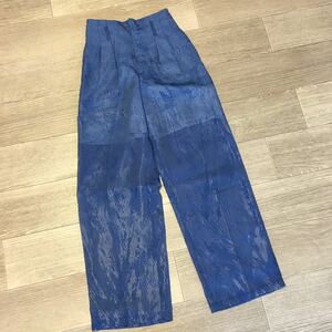 YM/1014 AMERI アメリ EMBOSS PATTERN SHEER PANTS ブルー Mサイズ