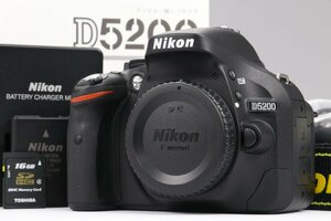 【 極美品 | 動作保証 】 Nikon D5200 ボディ ブラック 【 シャッター数 わずか900回 | SDカード 16GB 追加付属 】