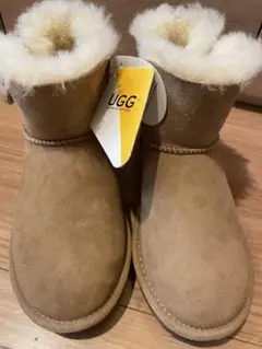 新品サイズEU35/21〜22.5cm♡UGG ベージュ シープスキンブーツ