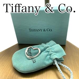 Tiffany & Co. ティファニー　ハート型　ネックレストップ　シルバー　箱付き