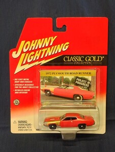 ジョニーライトニング 1/64 72年型 プリムス ロードランナー モパー マッスルカー JOHNNY LIGHTNING Plymouth Road Runner MOPAR B-body