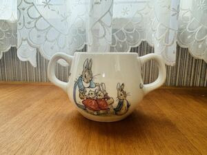 【美品】WEDGWOOD ウェッジウッド ピーターラビット 両手マグカップ スープカップ