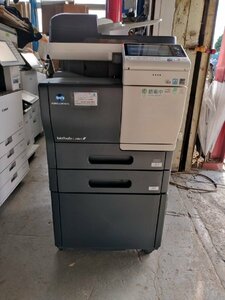 ■印字約13138枚！コニカミノルタ konica minolta bizhub C3851 A4フルカラー複合機　2段　純正未使用トナー4本付き 【C0728Z3BH】