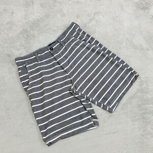 【AMERICAN EAGLE OUTFITTERS】（32）ショートパンツ　ボーダー