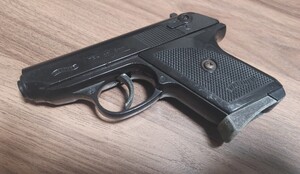 ワルサーTPH エアーコッキングハンドガン walther アカデミー